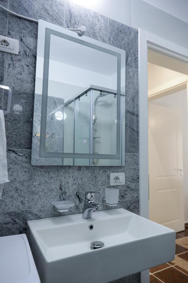 Fishta Apartments Q5 35 Velipojë Eksteriør bilde